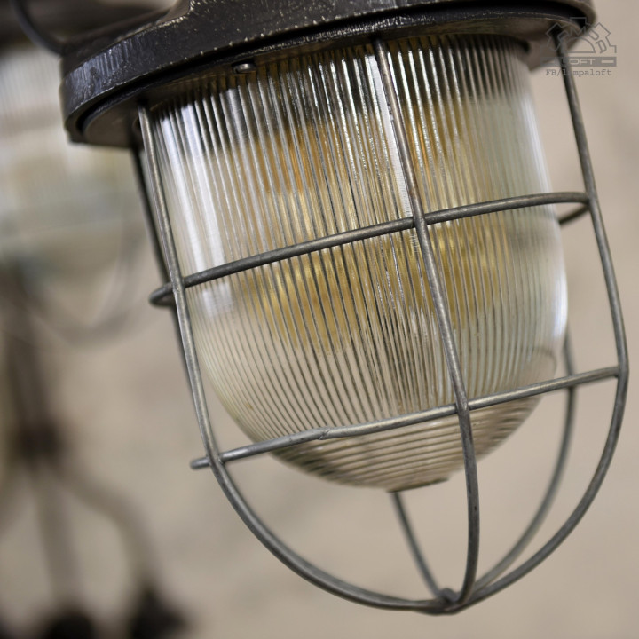 Lampa industrialna C-200 RWSO Sopot z lat 60'