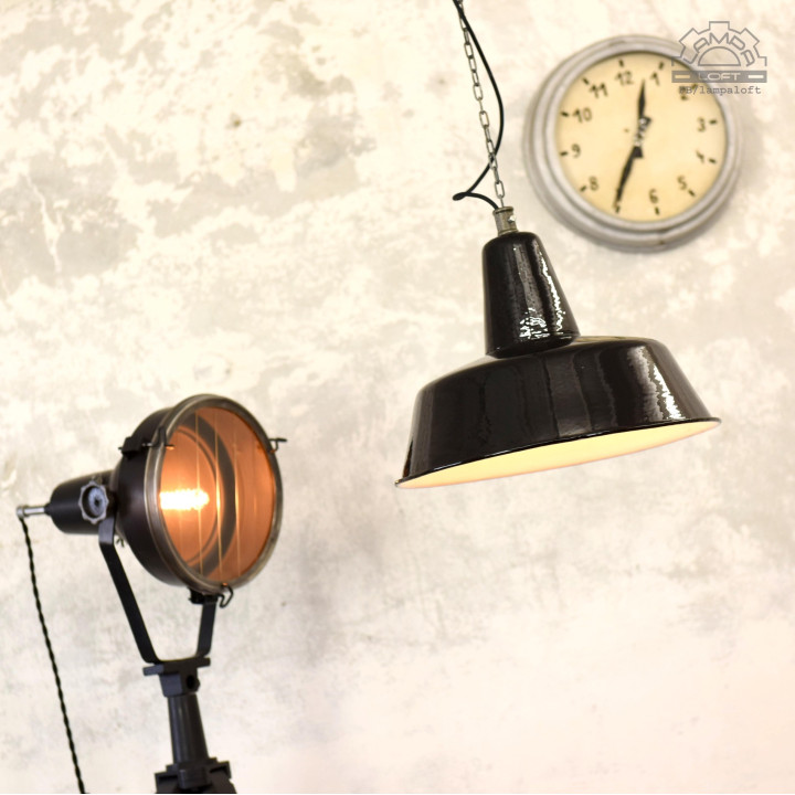 Lampa industrialna OBs-3 z lat 60'