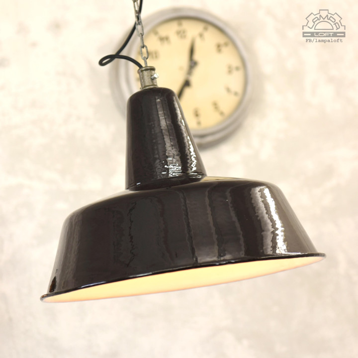 Lampa industrialna OBs-3 z lat 60'