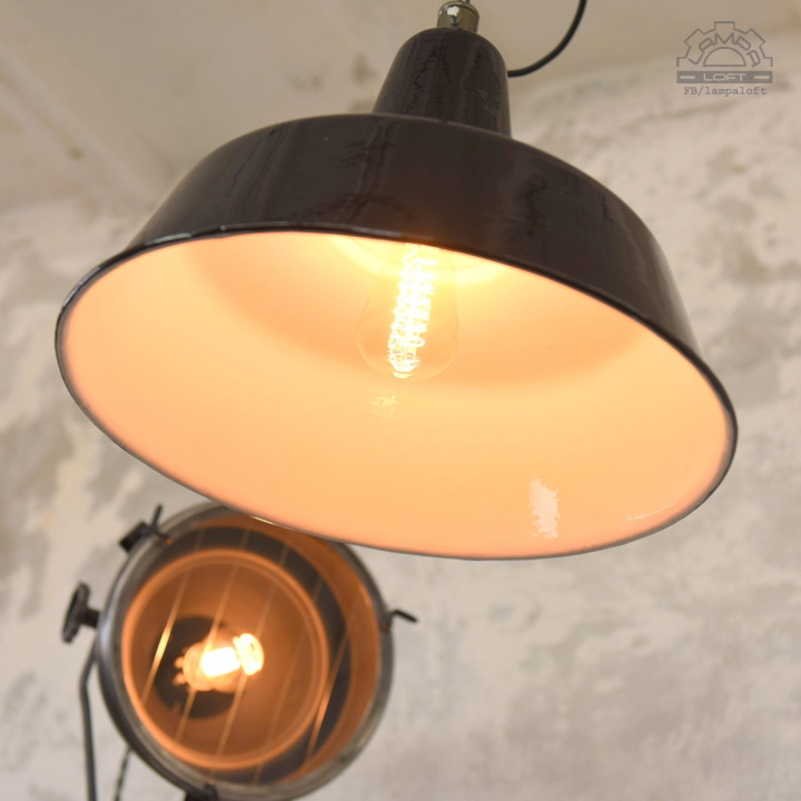 Lampa industrialna OBs-3 z lat 60'