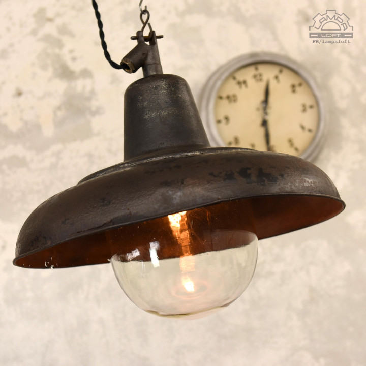 Lampa industrialna z lat 30' nr.kat 12011 z fabryki Antoniego Marciniaka