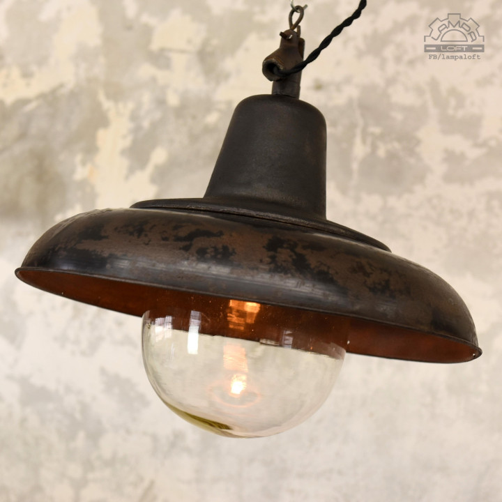 Lampa industrialna z lat 30' nr.kat 12011 z fabryki Antoniego Marciniaka