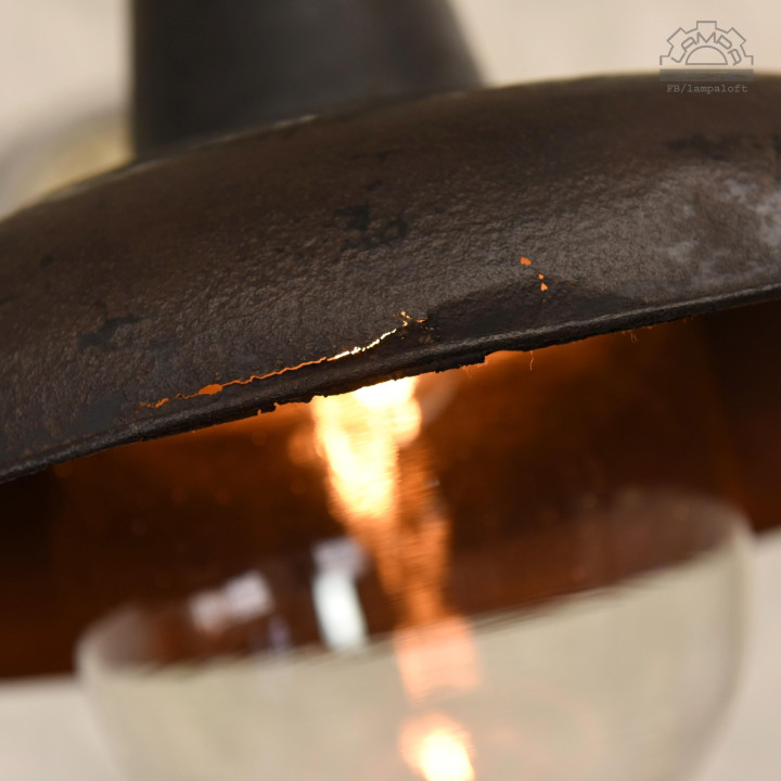 Lampa industrialna z lat 30' nr.kat 12011 z fabryki Antoniego Marciniaka