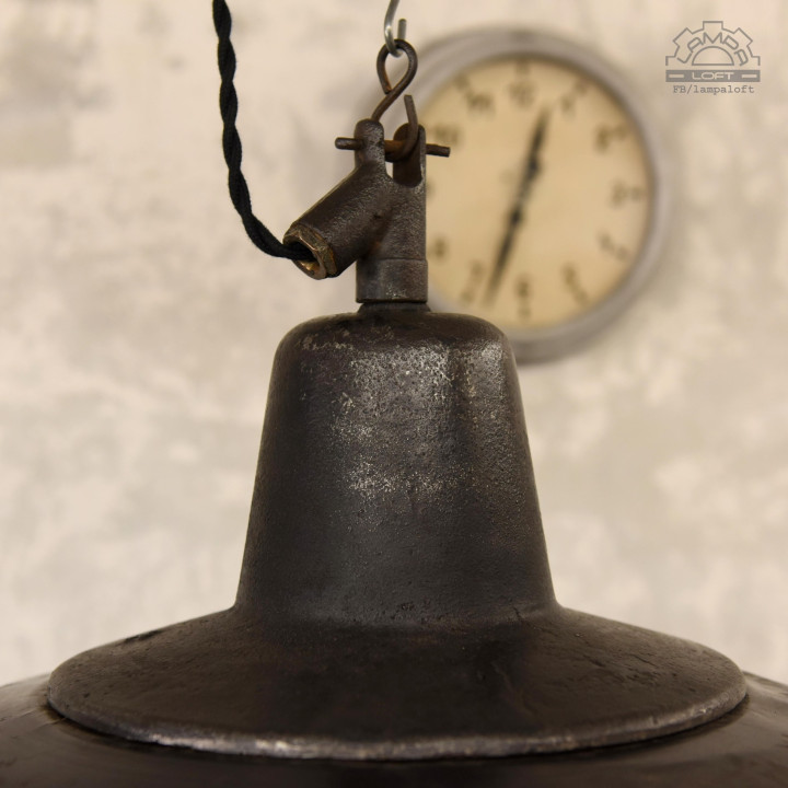 Lampa industrialna z lat 30' nr.kat 12011 z fabryki Antoniego Marciniaka