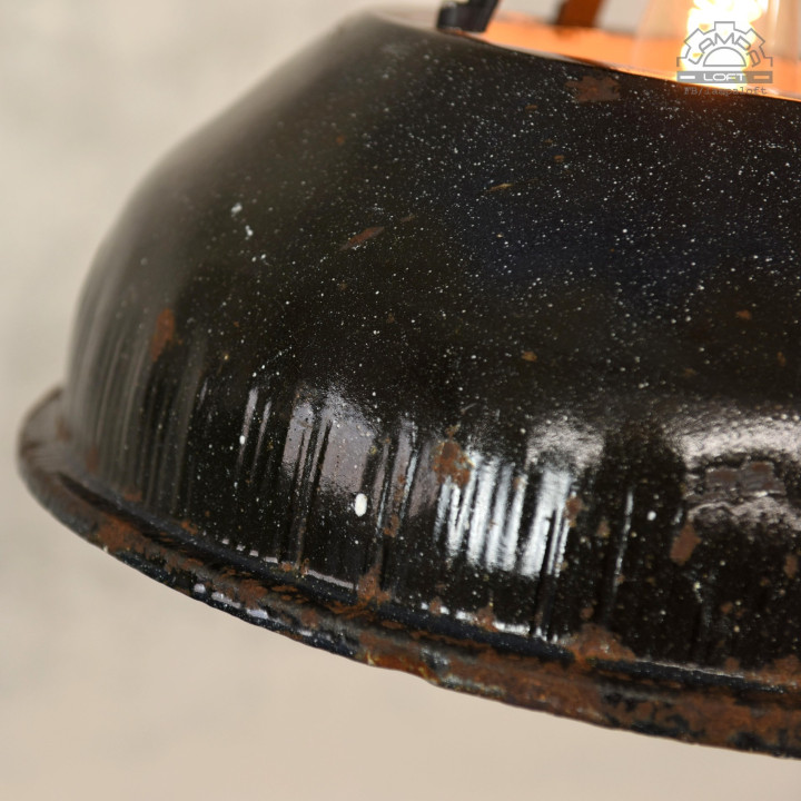Emaliowana lampa industrialna z lat 70'