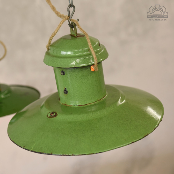 Radzieckie lampy industrialne z lat 60'