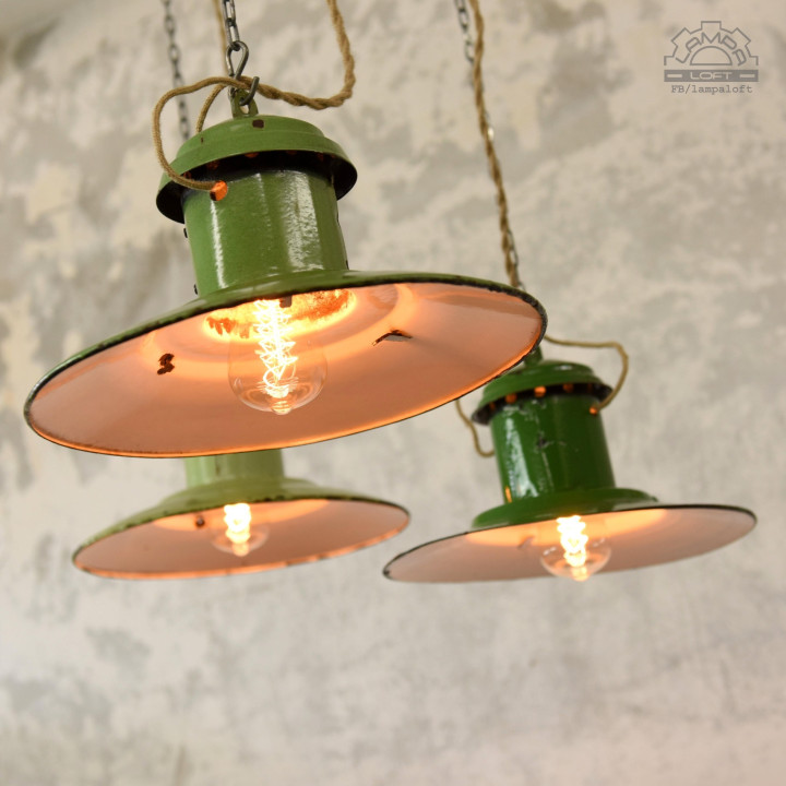 Radzieckie lampy industrialne z lat 60'