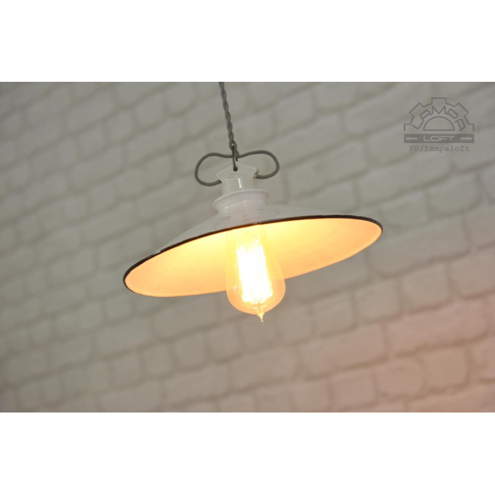 Lampa talerzykowa z lat 30'