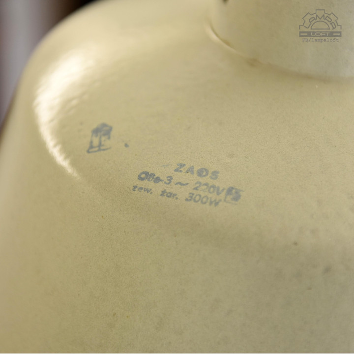 Lampy industrialne OBs-3 z lat 70'
