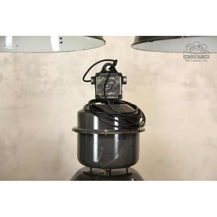 Lampa industrialna Elektrosvit z lat 60'