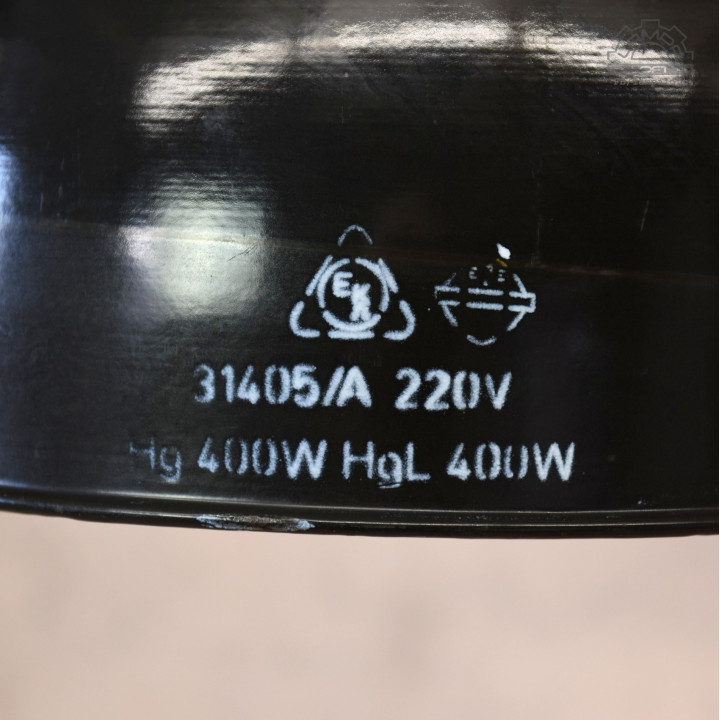 Węgierskie lampy industrialne EKA z lat 60'