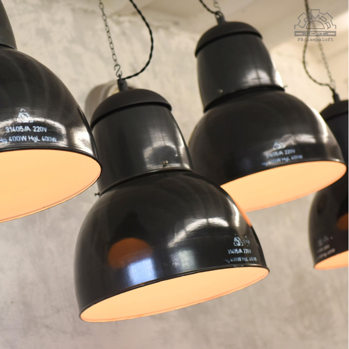 Węgierskie lampy industrialne EKA z lat 60'