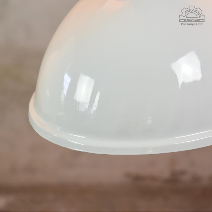 Lampy industrialne ORP-2M z 1975 roku