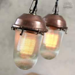 Radzieckie lampy industrialne z lat 80