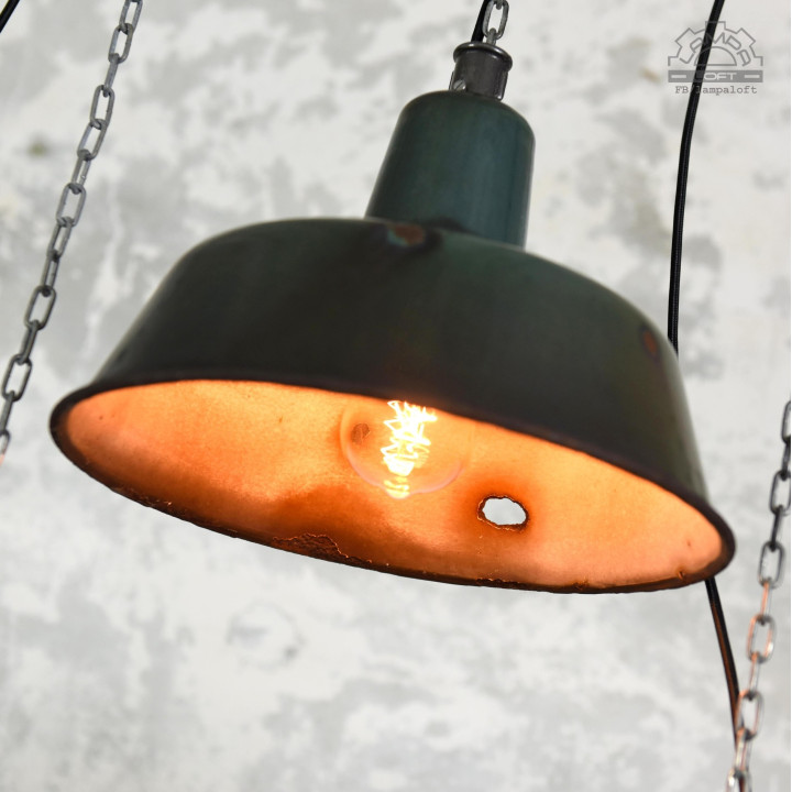 Lampy industrialne OBs-2 z lat 60'