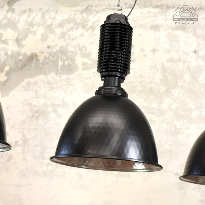 Industrial lamps Zumtobel Staff