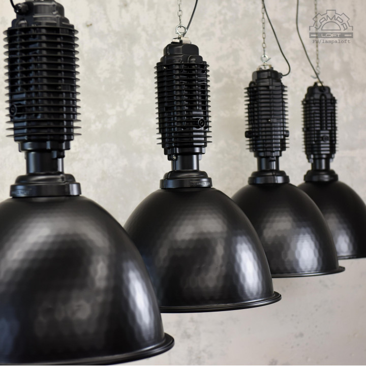 Industrial lamps Zumtobel Staff
