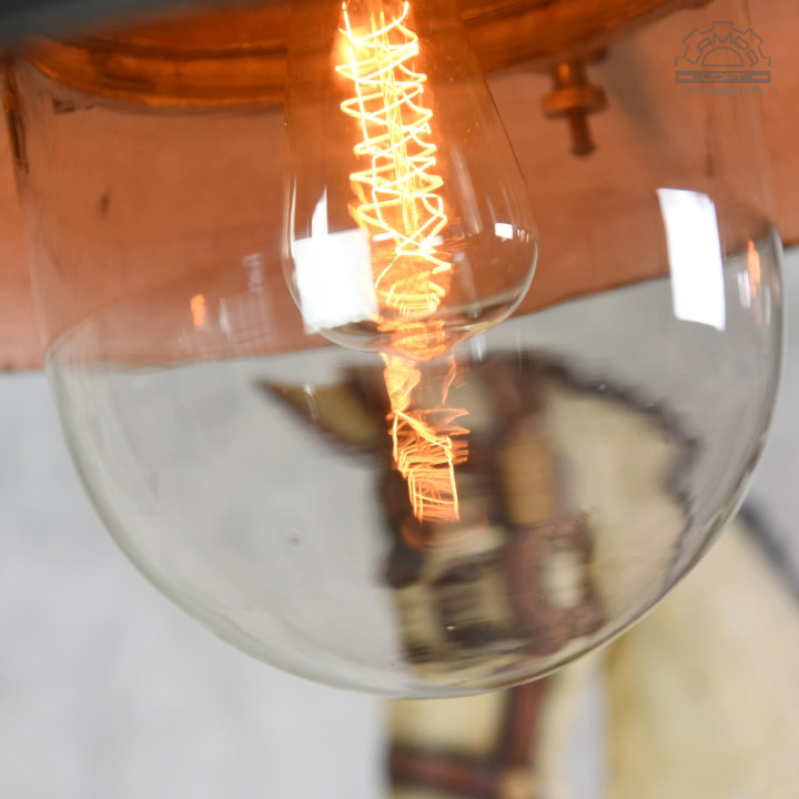Lampa industrialna z lat 30' nr.kat 12010 z fabryki Antoniego Marciniaka