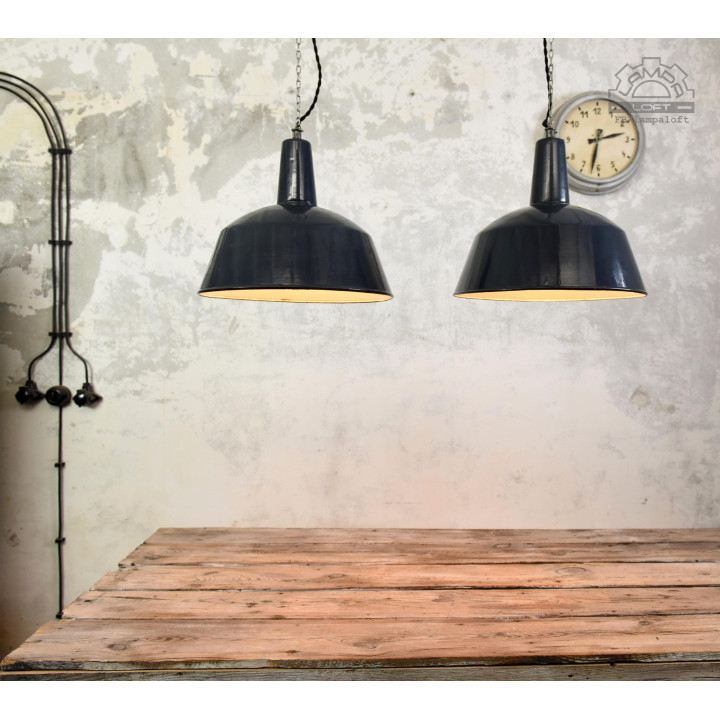 Węgierskie lampy industrialne EKA z lat 50'