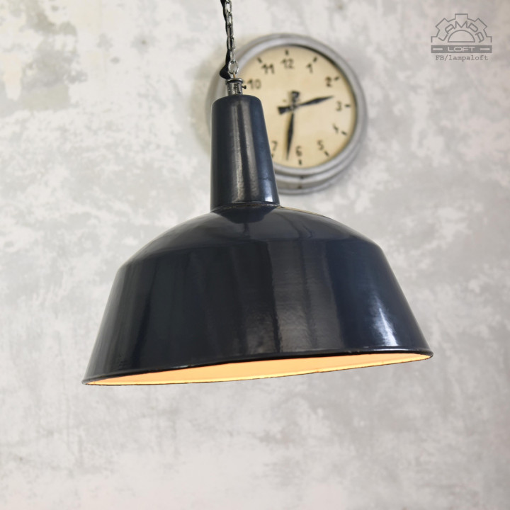 Węgierskie lampy industrialne EKA z lat 50'