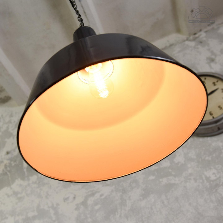 Węgierskie lampy industrialne EKA z lat 50'