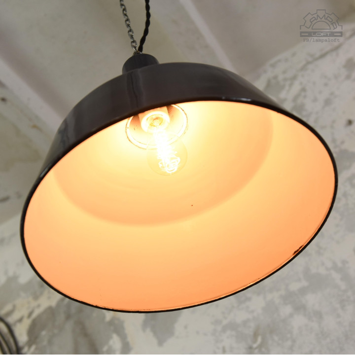 Węgierskie lampy industrialne EKA z lat 50'