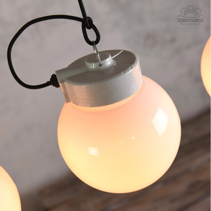 Lampy porcelanowe z kloszem mlecznym