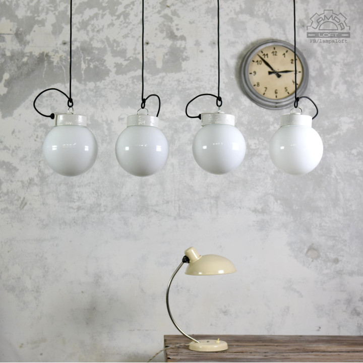 Lampy porcelanowe z kloszem mlecznym