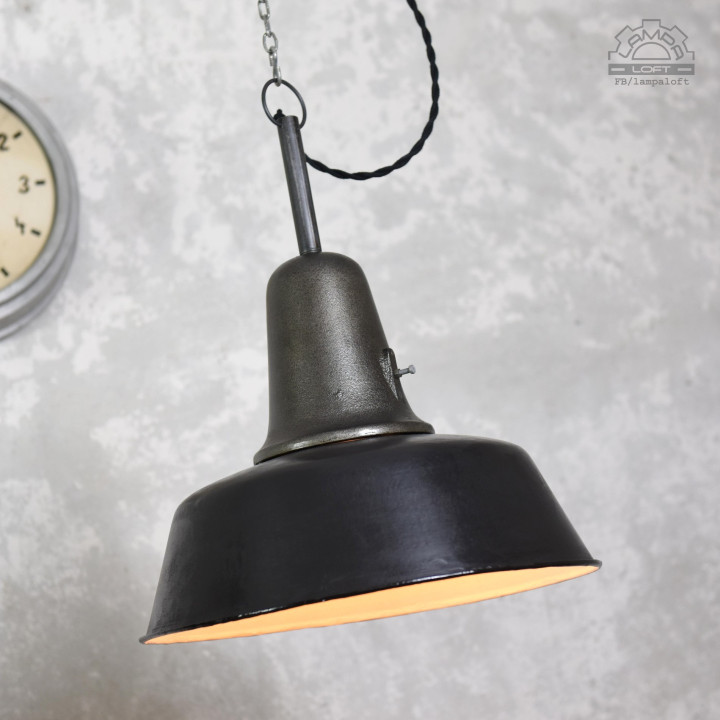 Lampy industrialne OŻb-2 i OŻb-3 z lat 50'