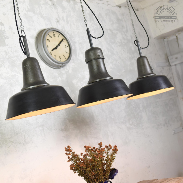 Lampy industrialne OŻb-2 i OŻb-3 z lat 50'