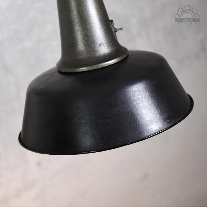 Lampy industrialne OŻb-2 i OŻb-3 z lat 50'