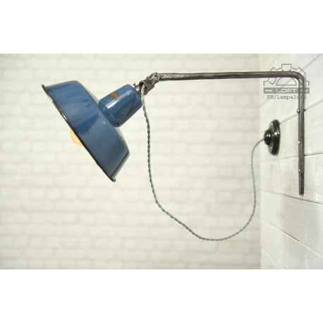 Lampa OB-1 na wysięgniku.Lata 60'