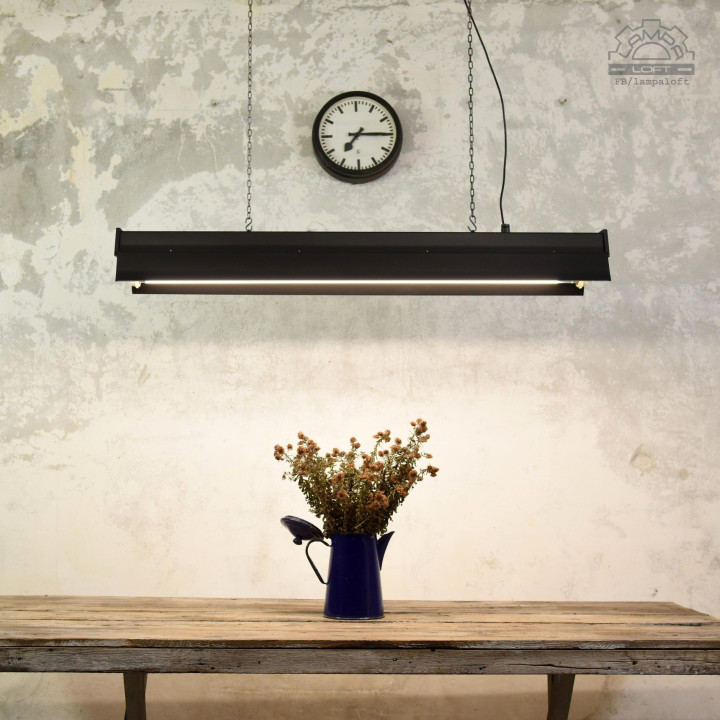 Lampa industrialna FAMOR z lat 80'