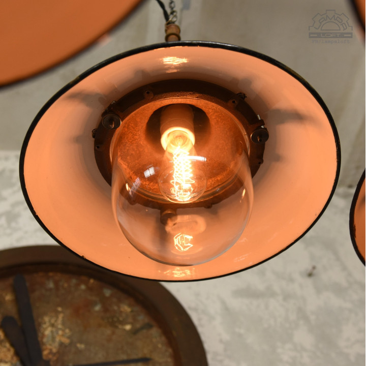Lampy emaliowane z lat 50'