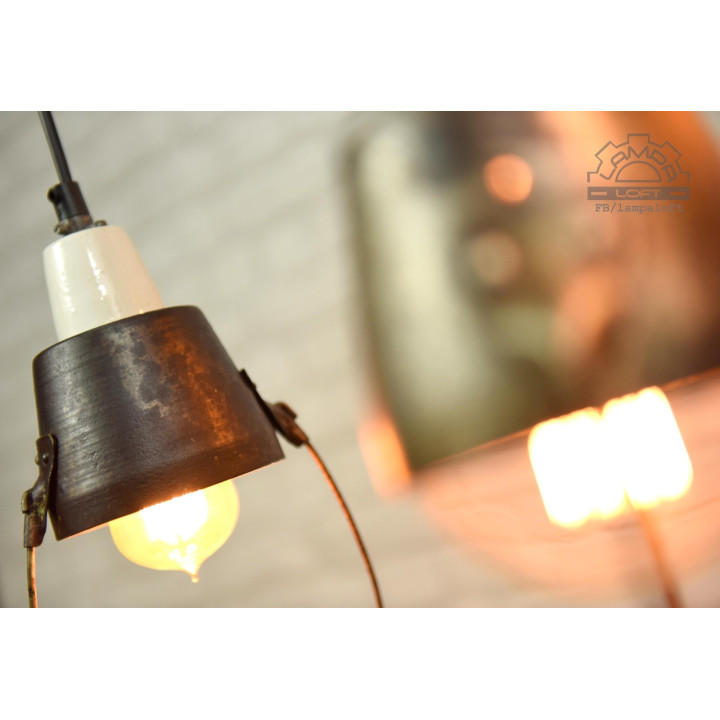Lampa industrialna