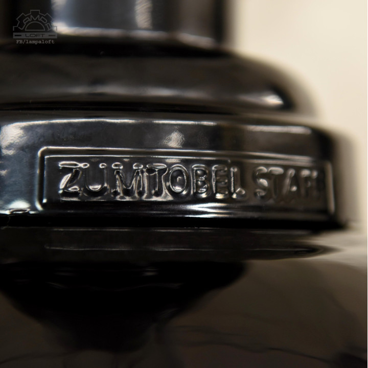 Lampy industrialne Zumtobel Staff