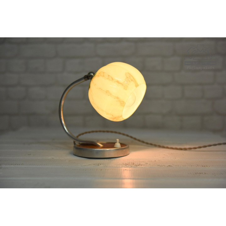 Lampka Art Deco