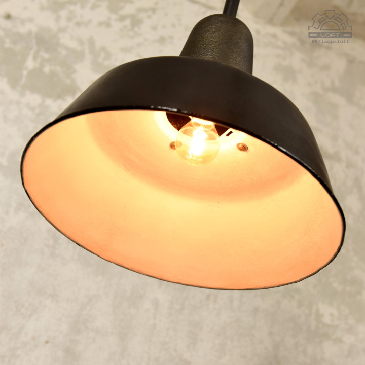 Lampa industrialna OŻb-2 z lat 50'