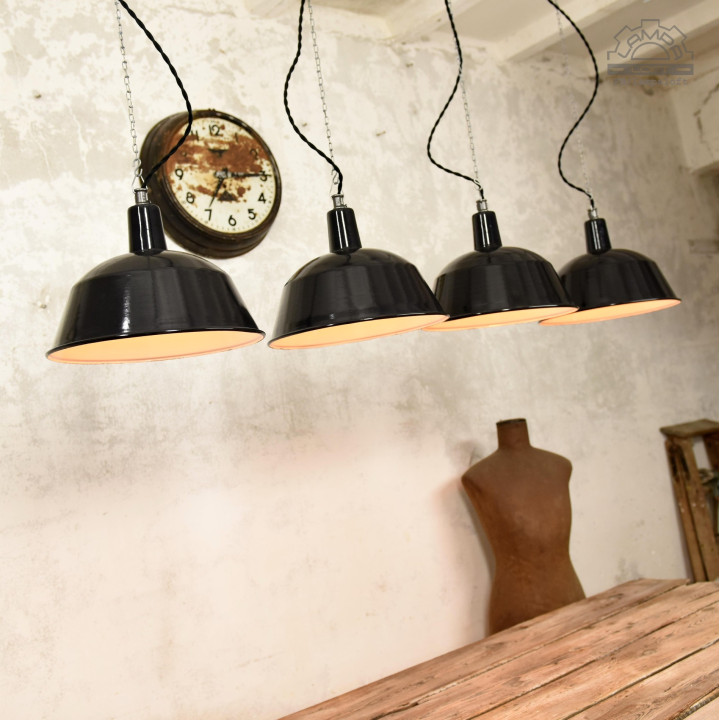Emaliowane lampy industrialne