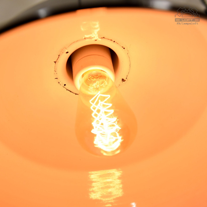 Emaliowane lampy industrialne