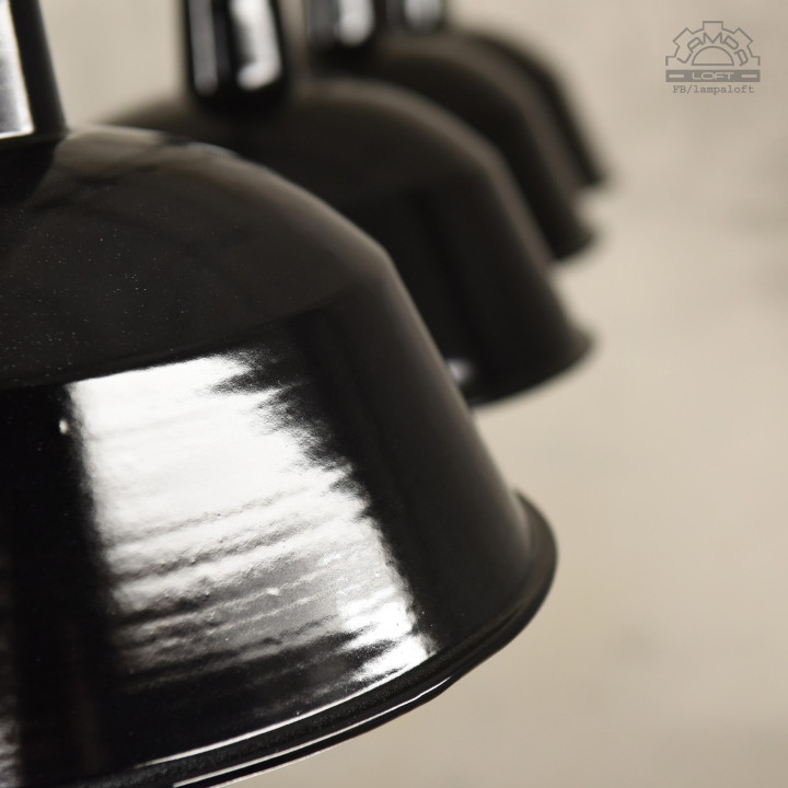 Emaliowane lampy industrialne