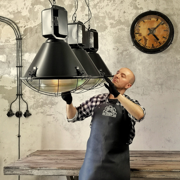 Lampy industrialne ORP-250 Mesko
