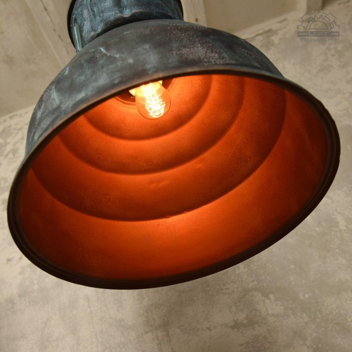 Lampy loftowe - miedziana patyna