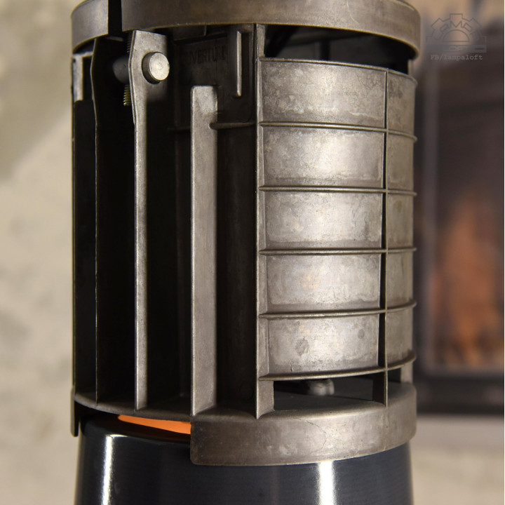 Lampa industrialna MAZDA z lat 60'