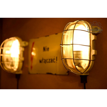 Kinkiet porcelanowy z lat 50'