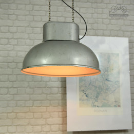 lampa industrialna ORP-2-1 z lat 70