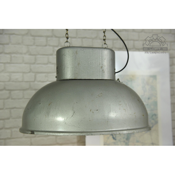 lampa industrialna ORP-2-1 z lat 70