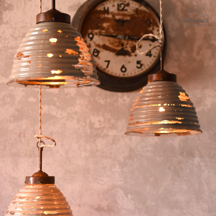 Lampa z kloszem lustrzanym Mercury Glass