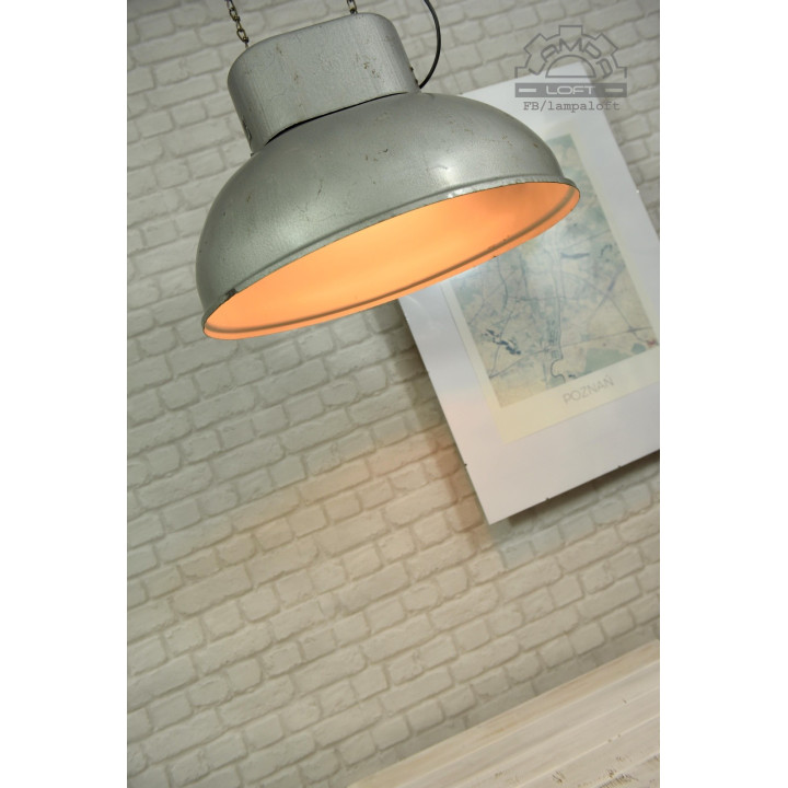 lampa industrialna ORP-2-1 z lat 70