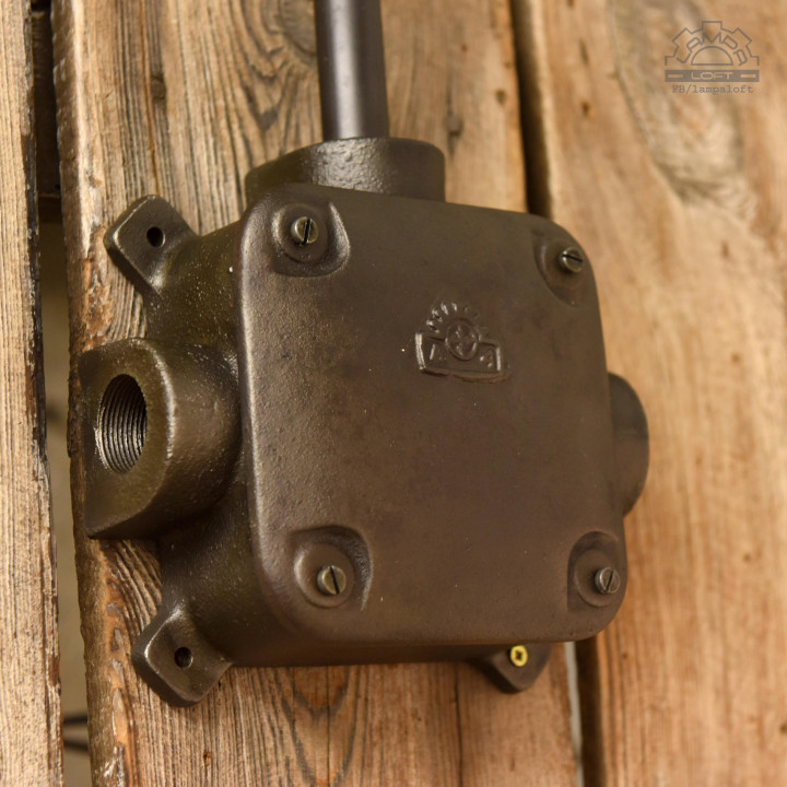 Kinkiety industrialne OŻa-1 z lat 40'